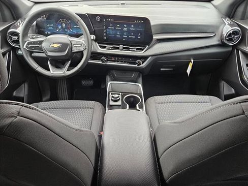 New 2026 Chevrolet Equinox LT w/ Safety and Technology Package image 16