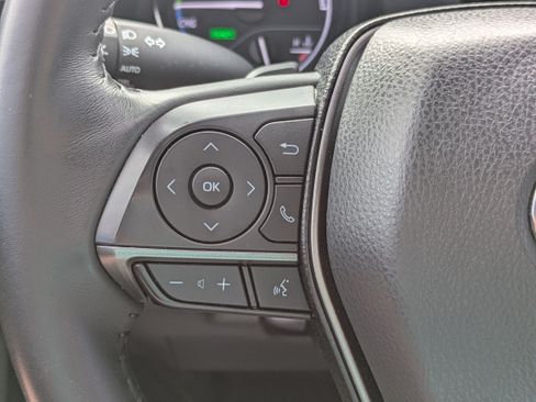Certified 2023 Toyota Camry SE FWD image 19