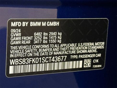 Used 2025 BMW M5 w/ Carbon Package image 41