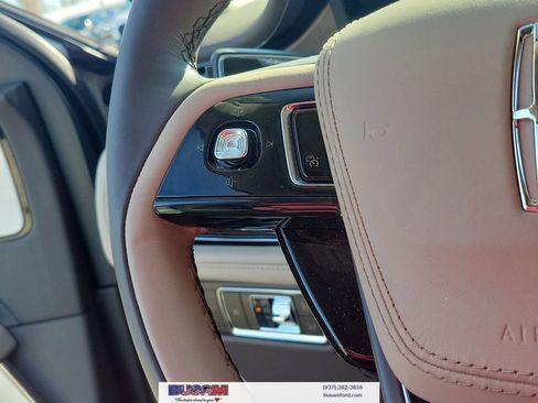 Used 2023 Lincoln Aviator Reserve w/ Equipment Group 201A image 23