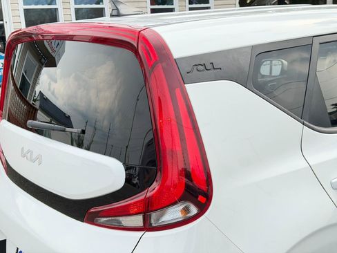 Used 2022 Kia Soul LX w/ Technology Package FWD image 83