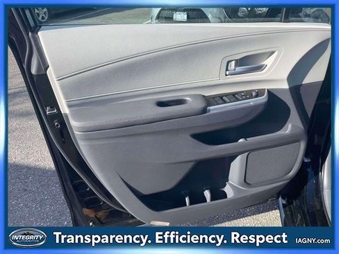 Certified 2021 Toyota Sienna XLE image 17