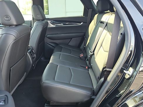 Used 2023 Cadillac XT5 Premium Luxury AWD/4WD image 27