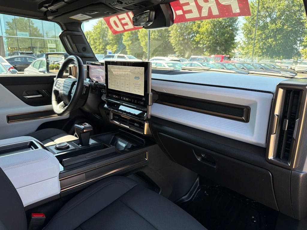 Used 2025 GMC Hummer EV 3X AWD/4WD image 36