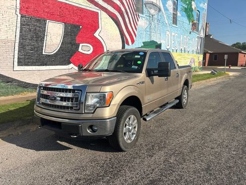 Used 2014 Ford F150 XLT w/ Equipment Group 302A Luxury AWD/4WD image 2