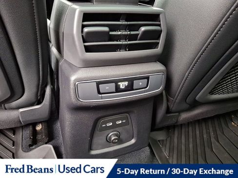 Used 2024 Audi Q4 e-tron Premium Plus image 11