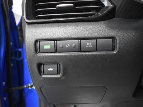 Certified 2023 Nissan Sentra SV FWD image 17