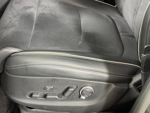 Used 2022 Genesis GV70 3.5T Sport w/ Sport Prestige Package image 14