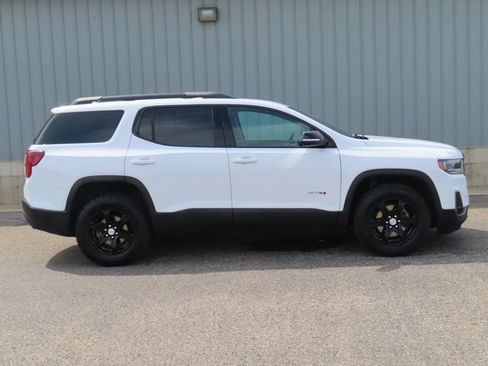 Used 2023 GMC Acadia AT4 w/ Technology Package AWD/4WD image 2