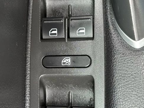 Used 2020 Volkswagen Passat 2.0T R-Line image 25