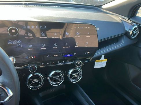 New 2026 Chevrolet Blazer EV LT AWD/4WD image 22