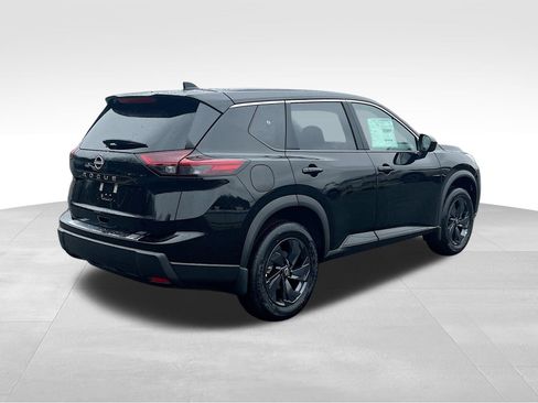 New 2026 Nissan Rogue SV image 7