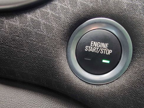 Used 2025 Chevrolet Malibu LT image 16