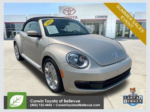 Used 2015 Volkswagen Beetle 1.8T FWD image 1
