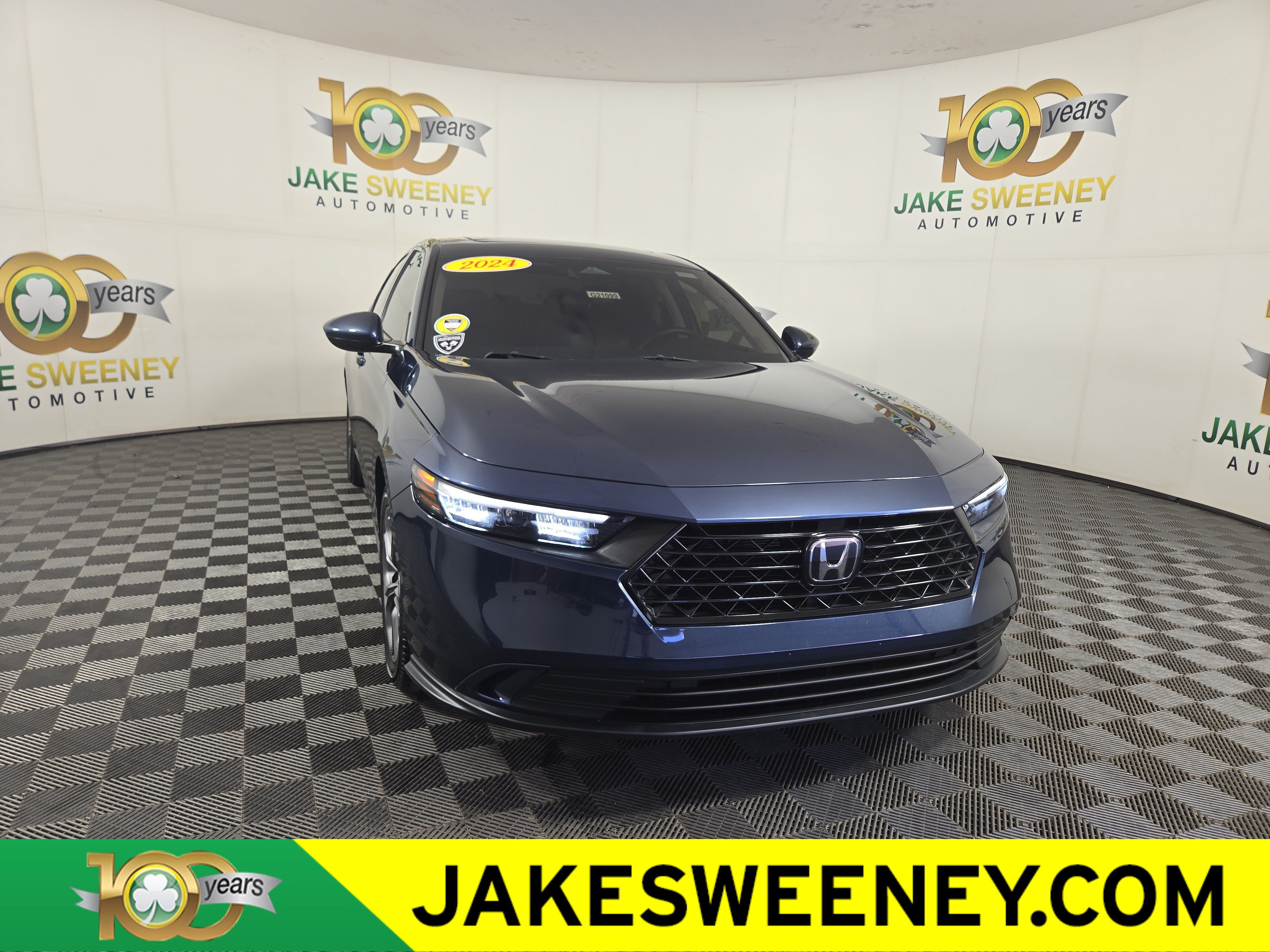Used 2024 Honda Accord EX image 1