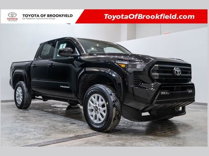New 2026 Toyota Tacoma SR5