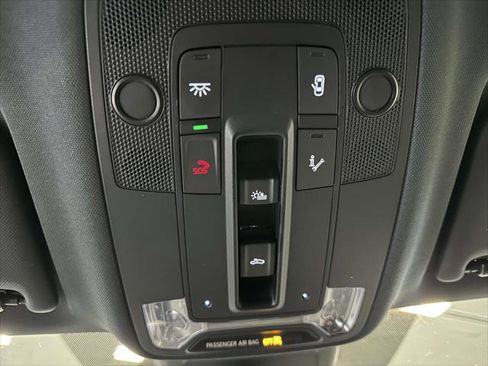 Used 2025 Audi Q3 2.0T Premium w/ Convenience Package image 32