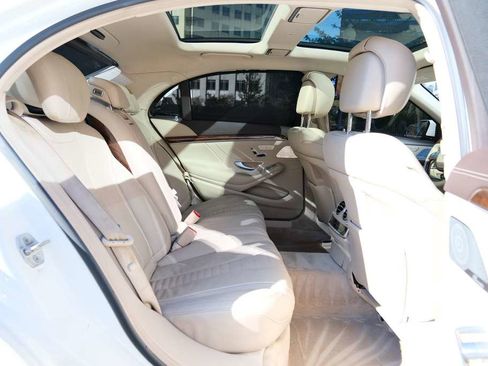 Used 2015 Mercedes-Benz S 550 Sedan image 27