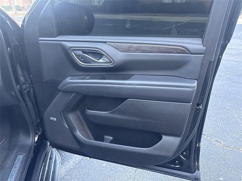 Used 2022 Chevrolet Tahoe LT image 19