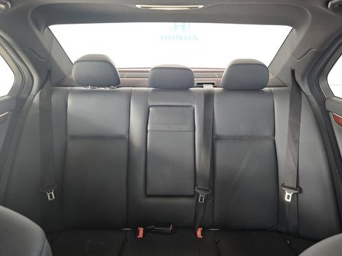 Used 2011 Mercedes-Benz C 300 Sedan image 22