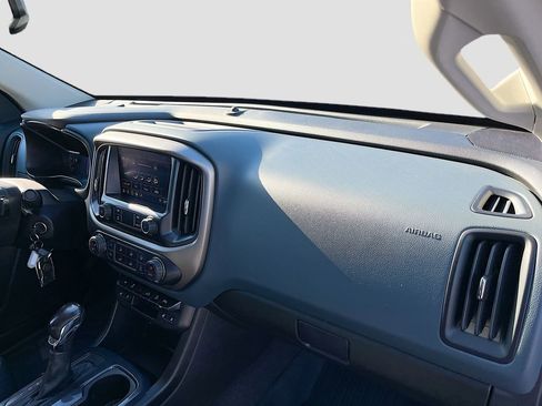 Used 2022 Chevrolet Colorado Z71 image 29