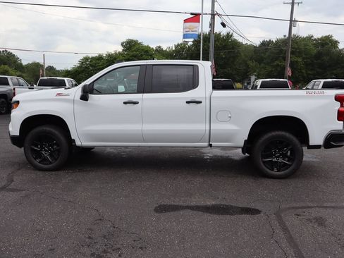 New 2026 Chevrolet Silverado 1500 Custom Trail Boss w/ LPO, Dark Essentials Package AWD/4WD image 18