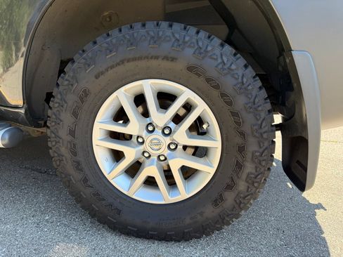 Used 2015 Nissan Xterra S w/ Value Package AWD/4WD image 8