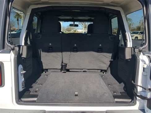 Used 2021 Jeep Wrangler Unlimited Sport image 13
