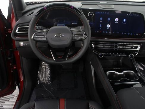 New 2026 Chevrolet Traverse RS image 12