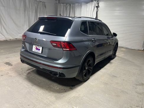 Used 2024 Volkswagen Tiguan SE R-Line FWD image 7