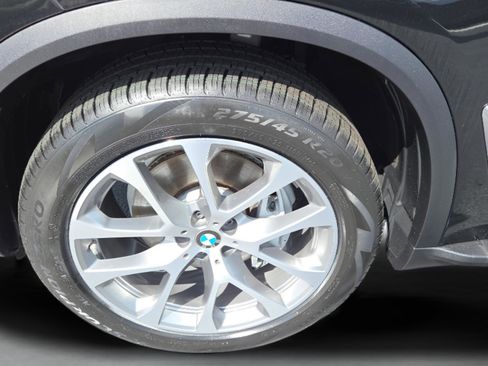 Certified 2025 BMW X5 sDrive40i w/ Climate Comfort Package image 22