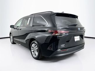 Used 2025 Toyota Sienna XLE video 2