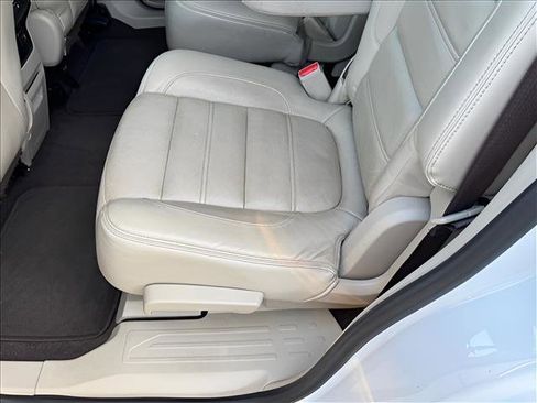 Used 2017 GMC Acadia Denali w/ Technology Package image 10