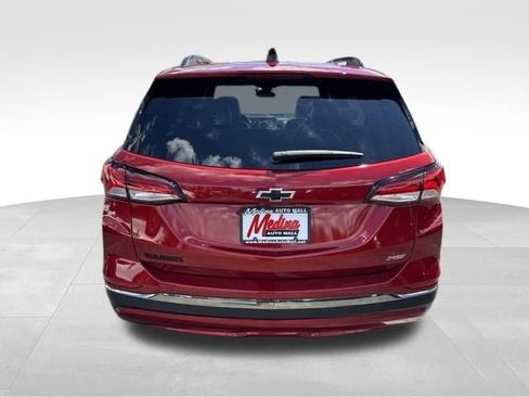 Used 2023 Chevrolet Equinox RS FWD image 6