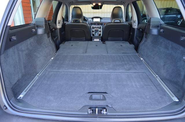 Used 2016 Volvo XC70 T5 Premier w/ Proximity Package FWD image 40