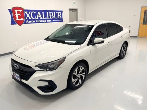 Used 2023 Subaru Legacy Premium image 5