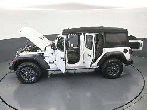 Used 2024 Jeep Wrangler Unlimited Sport AWD/4WD image 60