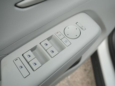 Used 2026 Hyundai Kona SEL Sport image 21