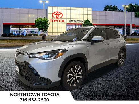 Used 2024 Toyota Corolla Cross AWD Hybrid w/ Moonroof Package image 1