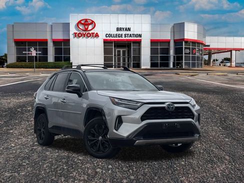 Used 2024 Toyota RAV4 XSE image 1