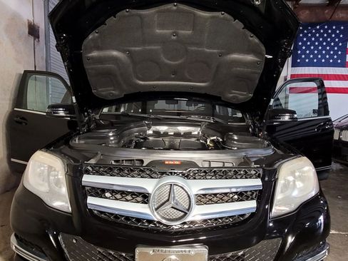 Used 2015 Mercedes-Benz GLK 350 4MATIC image 12