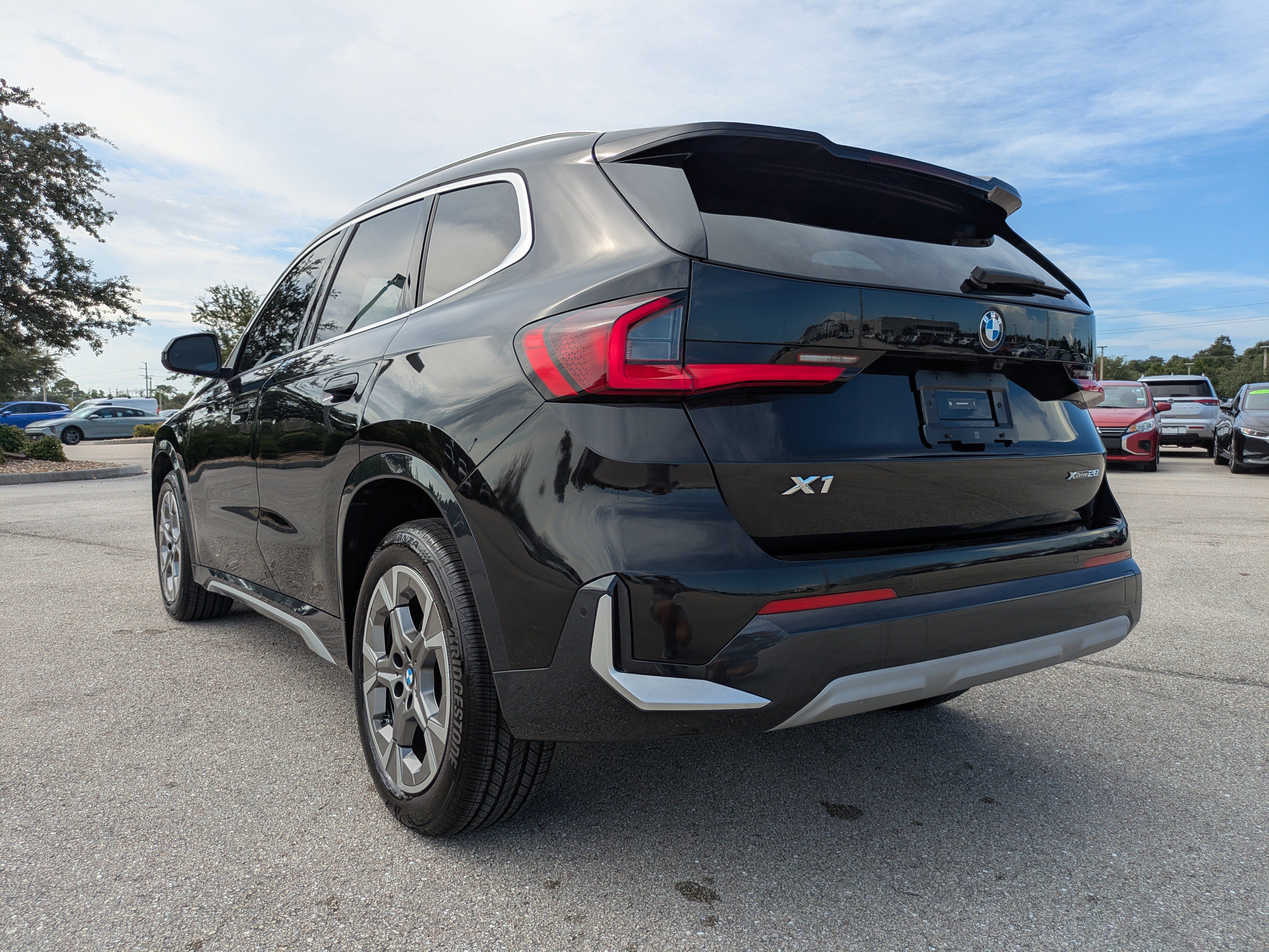 Used 2023 BMW X1 xDrive28i w/ Convenience Package AWD/4WD image 6