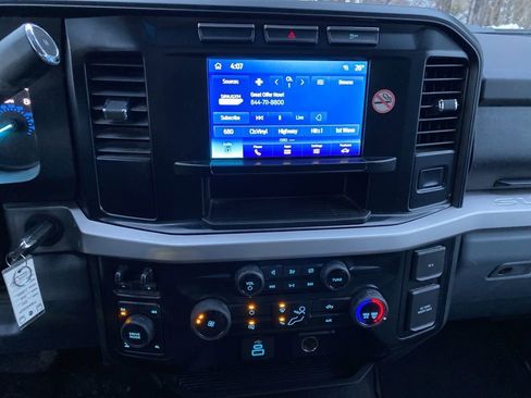 Used 2024 Ford F250 XLT image 10