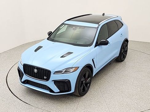 New 2026 Jaguar F-PACE SVR image 13
