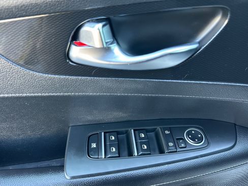 Used 2021 Kia Forte GT-Line image 10