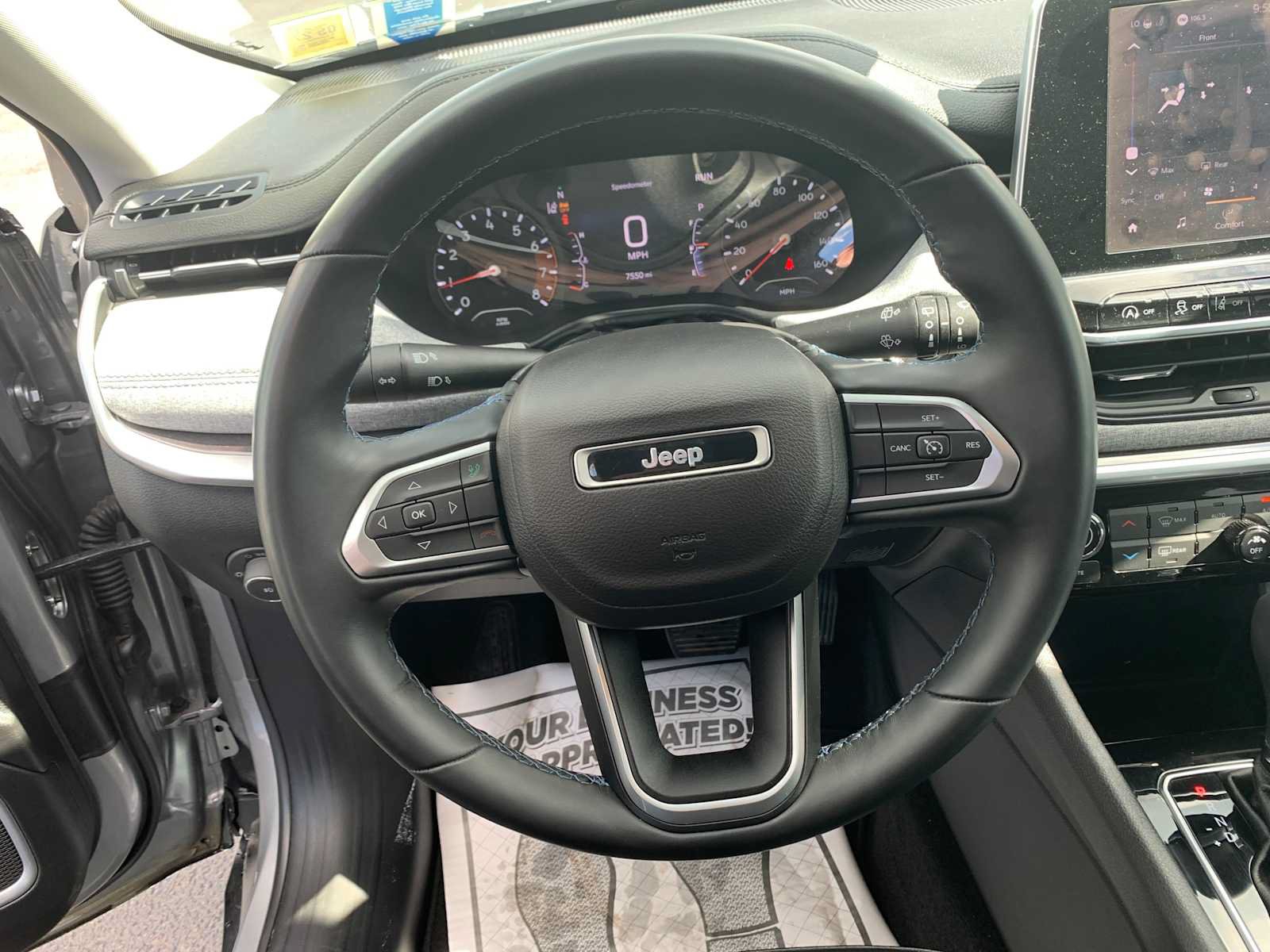 Used 2022 Jeep Compass Latitude w/ Convenience Group AWD/4WD image 10