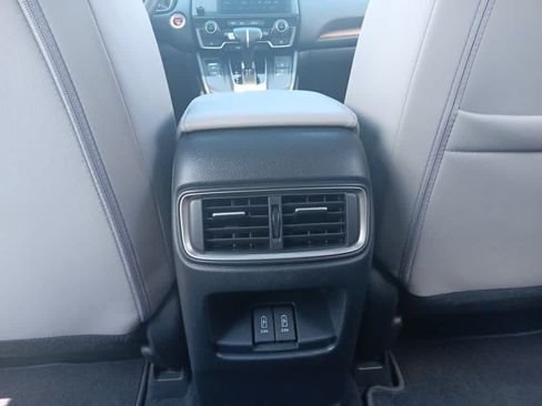 Used 2022 Honda CR-V Touring image 16