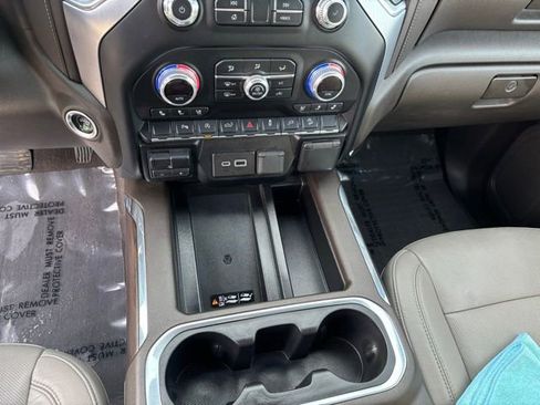 Used 2019 GMC Sierra 1500 SLT w/ SLT Convenience Package image 21