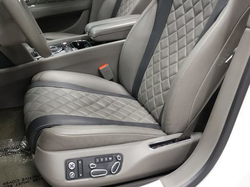 Used 2018 Bentley Flying Spur S W12 AWD/4WD image 21