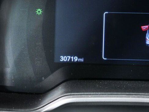 Used 2023 Toyota Corolla Cross XLE w/ Convenience Package AWD/4WD image 20